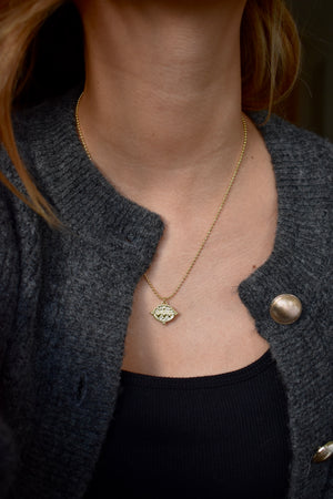 Collar Trinidad