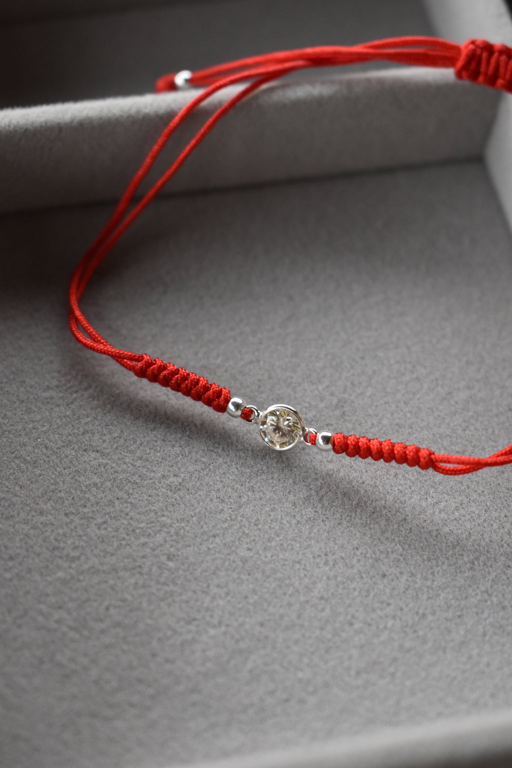 Pulsera Amuleto Carmín